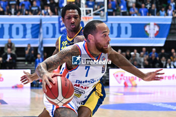 2023-11-05 - D'Angelo Harrison ( Nutribullet Treviso Basket ) in action - NUTRIBULLET TREVISO BASKET VS GIVOVA SCAFATI - ITALIAN SERIE A - BASKETBALL