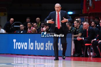 2023-11-26 - Ettore Messina, head coach EA7 Emporio Armani Olimpia Milano - EA7 EMPORIO ARMANI MILANO VS ESTRA PISTOIA - ITALIAN SERIE A - BASKETBALL