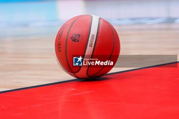 2023-11-26 - Basketball ball - EA7 EMPORIO ARMANI MILANO VS ESTRA PISTOIA - ITALIAN SERIE A - BASKETBALL