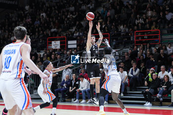 2023-12-23 - #13 Kesmor Osatwna (Reale Mutua Basket Torino) - BERTRAM DERTHONA TORTONA VS NUTRIBULLET TREVISO BASKET - ITALIAN SERIE A - BASKETBALL