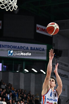 2023-12-30 - Shooting basket of Alessandro Zanelli ( Nutribullet Treviso Basket ) - NUTRIBULLET TREVISO BASKET VS ESTRA PISTOIA - ITALIAN SERIE A - BASKETBALL