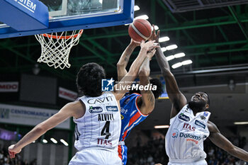 2023-12-17 - Ky Bowman ( Nutribullet Treviso Basket ) competes for the ball under the basket - NUTRIBULLET TREVISO BASKET VS DOLOMITI ENERGIA TRENTINO - ITALIAN SERIE A - BASKETBALL