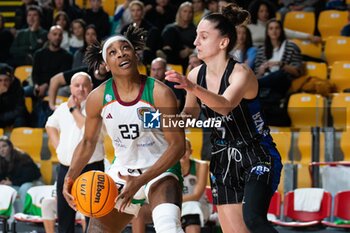 2023-12-10 - Ezinne Kalu (Oxygen Roma Basket) and Antonia Peresson (E-work Faenza) - OXYGEN ROMA BASKET VS E-WORK FAENZA - ITALIAN SERIE A1 WOMEN - BASKETBALL