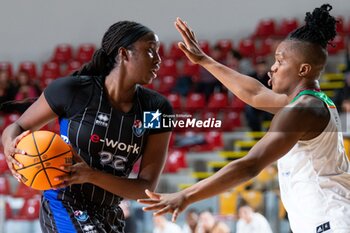 2023-12-10 - Lix Dixon (E-Work Faenza) and Leia Dongue (Oxygen Roma Basket) - OXYGEN ROMA BASKET VS E-WORK FAENZA - ITALIAN SERIE A1 WOMEN - BASKETBALL