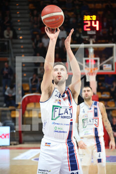 2023-01-29 - Matteo Fantinelli (Fortitudo Flats Service Bologna) throws a free throw during the Italian basketball Lnp A2 series championship match Fortitudo Flats Service Bologna Vs. Apu Old Wild West Udine - Bologna, Italy, January 29, 2023 at Paladozza sport palace - Photo: Michele Nucci - FORTITUDO FLATS SERVICE BOLOGNA VS APU UDINE - ITALIAN SERIE A2 - BASKETBALL