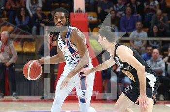 2023-01-29 - Marcus Thornton (Fortitudo Flats Service Bologna) during the Italian basketball Lnp A2 series championship match Fortitudo Flats Service Bologna Vs. Apu Old Wild West Udine - Bologna, Italy, January 29, 2023 at Paladozza sport palace - Photo: Michele Nucci - FORTITUDO FLATS SERVICE BOLOGNA VS APU UDINE - ITALIAN SERIE A2 - BASKETBALL