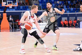 2023-04-08 - Andrea Amato (Urania Basket Milano) thwarted by Diego Monaldi (Apu Old Wild West Udine)  - URANIA MILANO VS APU UDINE - ITALIAN SERIE A2 - BASKETBALL