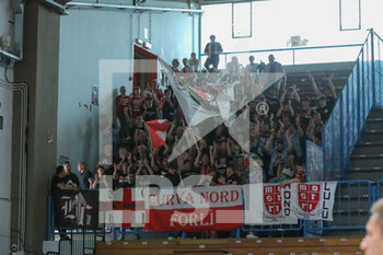 2023-04-23 - Unieuro Forlì fans - VANOLI BASKET CREMONA VS UNIEURO FORLI - ITALIAN SERIE A2 - BASKETBALL