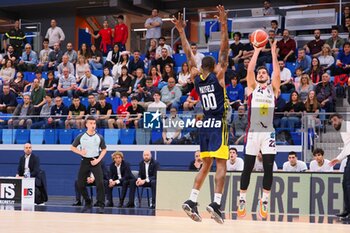 2023-05-21 - Rei Pullazi (Urania Basket Milano) thwarted by Demario Mayfield (Reale Mutua Torino) - PLAYOFF GAME 4 - URANIA MILANO VS REALE MUTUA BASKET TORINO - ITALIAN SERIE A2 - BASKETBALL