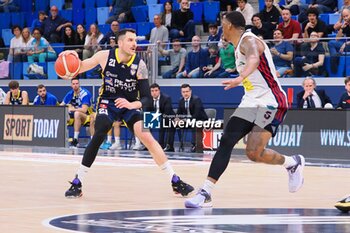2023-05-21 - Niccolo De Vico (Reale Mutua Torino) & Kyndahl Hill (Urania Basket Milano) - PLAYOFF GAME 4 - URANIA MILANO VS REALE MUTUA BASKET TORINO - ITALIAN SERIE A2 - BASKETBALL