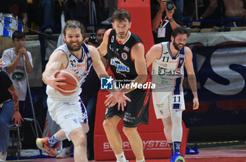 2023-05-24 - \321\thwarted by Giacomo Zilli (Tramec Cento) during the italian basketball Lbn A2 series Game 4 of the playoff quarterfinals match Fortitudo Flats Service Bologna Vs. Benedetto XIV Tramec Cento - Bologna, Italy, May 24, 2023 at Paladozza sport palace - Photo: Michele Nucci - PLAYOFF - FORTITUDO BOLOGNA VS TRAMEC CENTO - ITALIAN SERIE A2 - BASKETBALL