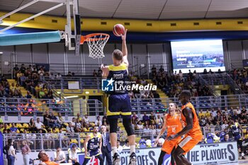 2023-10-01 - # 12 Federico Poser (Reale Mutua Basket Torino) - REALE MUTUA TORINO VS BENACQUISTA ASSICURAZIONI LATINA - ITALIAN SERIE A2 - BASKETBALL