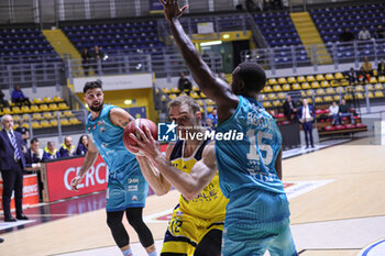 2023-12-06 - # 12 Federico Poser (Reale Mutua Basket Torino) - REALE MUTA BASKET TORINO VS SEBASTIANI RIETI - ITALIAN SERIE A2 - BASKETBALL