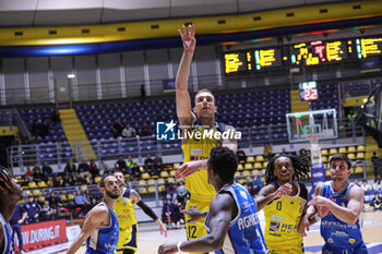 2023-12-10 - # 12 Federico Poser (Reale Mutua Basket Torino) - REALE MUTUA TORINO VS MONCADA ENERGY AGRIGENTO - ITALIAN SERIE A2 - BASKETBALL