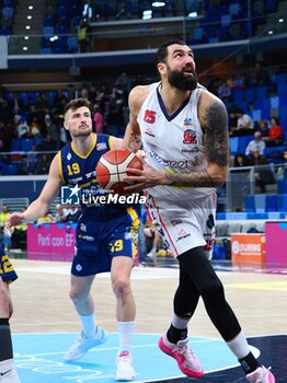 2023-12-16 - Aristide Landi (Urania Basket Milano) - WEGREENIT URANIA MILANO VS ELACHEM VIGEVANO 1955 - ITALIAN SERIE A2 - BASKETBALL