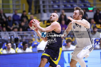 2023-12-22 - # 8 Matteo Schina (Reale Mutua Basket Torino) - VERDE REALE MUTUA BASKET TORINO VS LUISS ROMA - ITALIAN SERIE A2 - BASKETBALL