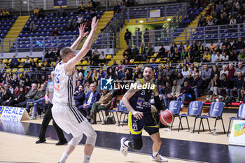 2023-12-22 - # 21 Nicolo De Vico (Reale Mutua Basket Torino) - VERDE REALE MUTUA BASKET TORINO VS LUISS ROMA - ITALIAN SERIE A2 - BASKETBALL