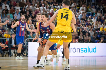2023-11-12 - Nicol Laprovittola (Barca Basket) during a Liga ENDESA match at Palau Blaugrana, in Barcelona, Spain on November 12, 2023. (Photo / Felipe Mondino) - BARÇA - LENOVO TENERIFE - SPANISH LIGA ENDESA ACB - BASKETBALL