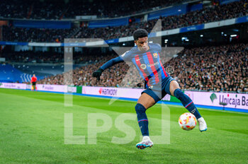 2023-03-02 - Alejandro Balde (Barcelona) in action during the football match between
Real Madrid and Barcelona valid for the semifinal of the “Copa del Rey” Spanish cup celebrated in Madrid, Spain at Bernabeu stadium on Thursday 02 March 2023 - REAL MADRID VS BARCELONA - SPANISH CUP - SOCCER