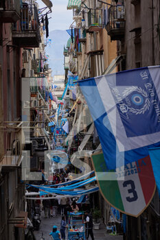 2023-04-29 - The city of Naples is preparing with continuous decorations for the Scudetto celebrations of the SSC Napoli football team, which could win the Italian Serie A Championship on Sunday, April 30, 2023. ©Photo: Cinzia Camela. - NAPLES PREPARES THE CELEBRATIONS FOR THE VICTORY OF THE CHAMPIONSHIP - OTHER - SOCCER