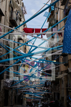 2023-04-29 - The city of Naples is preparing with continuous decorations for the Scudetto celebrations of the SSC Napoli football team, which could win the Italian Serie A Championship on Sunday, April 30, 2023. ©Photo: Cinzia Camela. - NAPLES PREPARES THE CELEBRATIONS FOR THE VICTORY OF THE CHAMPIONSHIP - OTHER - SOCCER