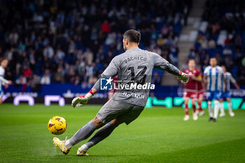 2023-11-26 - Goalkeeper L. Anacker (AD Alcorcon) during a La Liga Hypermotion match between RCD Espanyol and AD Alcorcon at Stage Front Stadium, in Barcelona, ,Spain on November 26, 2023. (Photo / Felipe Mondino) - RCD ESPANYOL - AD ALCORCÓN - OTHER - SOCCER