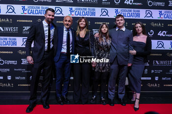 2023-12-04 - Luciano Spalletti Head Coach of Italy with his family attend during the Gran Gala del Calcio 2023 Oscar del Calcio Awards AIC at Superstudio Maxi, Milan, Italy on December 04, 2023 - GRAN GALA DEL CALCIO AIC - OTHER - SOCCER