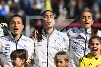 2023-04-11 - Lucia Di Guglielmo, Chiara Beccari and Matilde Pavan of Italy Women during the International Friendly Match between Italy Women and Colombia Women at the Stadio Tre Fontane on 11th of April, 2023 in Rome, Italy. - ITALY WOMEN VS COLOMBIA - FRIENDLY MATCH - SOCCER