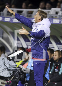 2023-04-07 - Coach of France Herve Renard during the Women's Friendly football match between France and Colombia on April 7, 2023 at Stade Gabriel-Montpied in Clermont-Ferrand, France - FOOTBALL - WOMEN'S FRIENDLY GAME - FRANCE V COLOMBIA - FRIENDLY MATCH - SOCCER