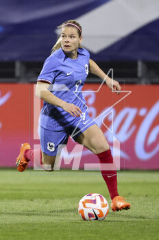 2023-04-07 - Eugenie Le Sommer of France during the Women's Friendly football match between France and Colombia on April 7, 2023 at Stade Gabriel-Montpied in Clermont-Ferrand, France - FOOTBALL - WOMEN'S FRIENDLY GAME - FRANCE V COLOMBIA - FRIENDLY MATCH - SOCCER