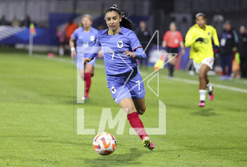 2023-04-07 - Sakina Karchaoui of France during the Women's Friendly football match between France and Colombia on April 7, 2023 at Stade Gabriel-Montpied in Clermont-Ferrand, France - FOOTBALL - WOMEN'S FRIENDLY GAME - FRANCE V COLOMBIA - FRIENDLY MATCH - SOCCER