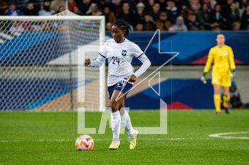 2023-04-11 - Oriane Jean Francois of France controls the ball during the Women's Friendly football match between France and Canada on April 11, 2023 at Marie-Marvingt stadium in Le Mans, France - FOOTBALL - WOMEN'S FRIENDLY GAME - FRANCE V CANADA - FRIENDLY MATCH - SOCCER