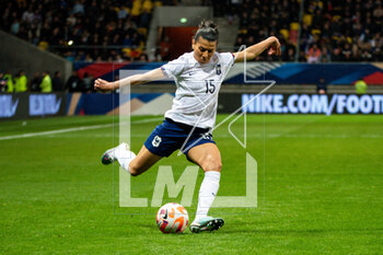 2023-04-11 - Kenza Dali of France controls the ball during the Women's Friendly football match between France and Canada on April 11, 2023 at Marie-Marvingt stadium in Le Mans, France - FOOTBALL - WOMEN'S FRIENDLY GAME - FRANCE V CANADA - FRIENDLY MATCH - SOCCER