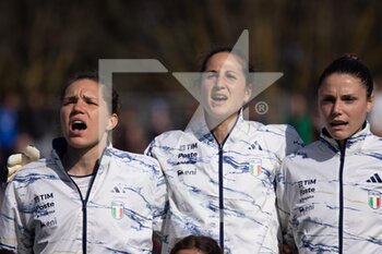 2023-04-11 - Italy women players Elena Linari, Francesca Durante and Cecilia Salvai, sing their National Anthem during the International friendly match between Italy women and Colombia women at Stadio Tre Fontane on April 11, 2023 in Rome, Italy. ©Photo: Cinzia Camela. - ITALY WOMEN VS COLOMBIA - FRIENDLY MATCH - SOCCER