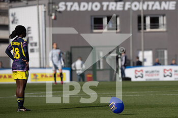 2023-04-11 - Linda Caicedo of Colombia women and a balloon invading the pitch during the International friendly match between Italy women and Colombia women at Stadio Tre Fontane on April 11, 2023 in Rome, Italy. ©Photo: Cinzia Camela. - ITALY WOMEN VS COLOMBIA - FRIENDLY MATCH - SOCCER