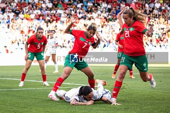 2023-07-01 - Martina Piemonte of Italy and Nesryne El Chad, Ghizlane Chebbak, Yasmin Mrabet of Morocco in action at the Women´s International Friendly match between Italy and Morocco at Stadio Paolo Mazza on July 01, 2023 in Ferrara, Italy. ©Photo: Cinzia Camela. - ITALY WOMEN VS MOROCCO - FRIENDLY MATCH - SOCCER