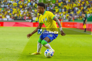2023-06-20 - Vinicius Junior of Brazil during the International Friendly Football match between Brazil and Senegal on June 20, 2023 at Jose Alvalade stadium in Lisbon, Portugal - FOOTBALL - FRIENDLY GAME - BRAZIL V SENEGAL - FRIENDLY MATCH - SOCCER