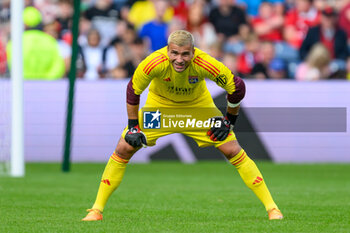 2023-07-19 - Olympique Lyonnais goalkeeper, Anthony Lopes during the pre-season friendly football match between Manchester United and Olympique Lyonnais (Lyon) on 19 July 2023 at the Scottish Gas Murrayfield Stadium in Edinburgh, Scotland - FOOTBALL - FRIENDLY GAME - MANCHESTER UNITED V LYON - FRIENDLY MATCH - SOCCER