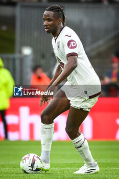 2023-08-02 - Adrien TAMEZE of Torino during the pre-season friendly football match between RC Lens and Torino FC on August 2, 2023 at Bollaert-Delelis stadium in Lens, France - FOOTBALL - FRIENDLY GAME - LENS V TORINO - FRIENDLY MATCH - SOCCER