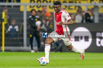 2023-08-06 - Mohammed Kudus of Ajax during the Pre-season Friendly football match between Borussia Dortmund and Ajax on August 6, 2023 at Signal Iduna Park in Dortmund, Germany - FOOTBALL - FRIENDLY GAME - DORTMUND V AJAX - FRIENDLY MATCH - SOCCER