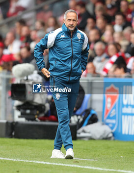 2023-08-07 - Coach Adi Hutter of Monaco during the pre-season Friendly football match between FC Bayern Munich and AS Monaco on August 7, 2023 at Sportpark Unterhaching in Unterhaching, Germany - FOOTBALL - FRIENDLY GAME - BAYERN MUNICH V MONACO - FRIENDLY MATCH - SOCCER