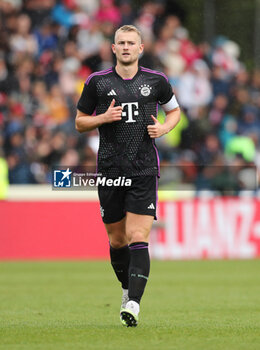 2023-08-07 - Matthijs de Ligt of Bayern Munich during the pre-season Friendly football match between FC Bayern Munich and AS Monaco on August 7, 2023 at Sportpark Unterhaching in Unterhaching, Germany - FOOTBALL - FRIENDLY GAME - BAYERN MUNICH V MONACO - FRIENDLY MATCH - SOCCER