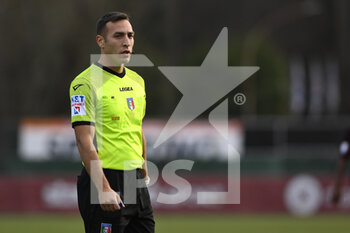 2023-02-08 - Referee Giuseppe Mucera during the second leg of the quarterfinal match of the Women's Italian Cup between A.S. Roma vs Pomigliano Calcio Donne on February 8, 2023 at Stadio Tre Fontane, Rome, Italy. - ROMA WOMEN VS POMIGLIANO FEMMINILE - WOMEN ITALIAN CUP - SOCCER