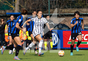 2023-03-04 - Juventus Julia Grosso attacking - SEMIFINAL - INTER INTERNAZIONALE VS JUVENTUS FC - WOMEN ITALIAN CUP - SOCCER