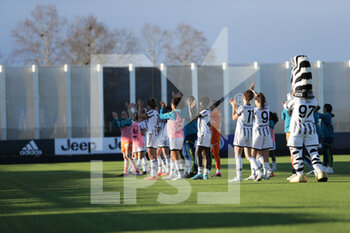 2023-03-11 - Juventus women players celebrating with fans during the second leg of the women’s  Coppa Italia’s semifinal football math between Juventus Women and Inter Women on 11 March 2023 at Juventus Training Ground in Vinovo near Turin, Italy Photo Nderim Kaceli - JUVENTUS FC VS INTER - FC INTERNAZIONALE - WOMEN ITALIAN CUP - SOCCER