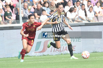 2023-06-04 - Sara Bjoak of Juventus FC competes for the ball withv Lucia Di Guglielmo of AS Roma during the Italian Cup Final between AS Roma vs Juventus FC at Arechi Stadium - FINAL - JUVENTUS FC VS AS ROMA - WOMEN ITALIAN CUP - SOCCER