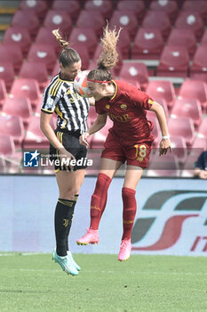 2023-06-04 - Benedetta Glionna of AS Roma competes for the ball with Sara Bjoak of Juventus FC during the Italian Cup Final between AS Roma vs Juventus FC at Arechi Stadium - FINAL - JUVENTUS FC VS AS ROMA - WOMEN ITALIAN CUP - SOCCER
