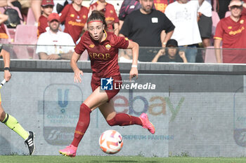 2023-06-04 - Benedetta Glionna of AS Roma in action during the Italian Cup Final between AS Roma vs Juventus FC at Arechi Stadium - FINAL - JUVENTUS FC VS AS ROMA - WOMEN ITALIAN CUP - SOCCER