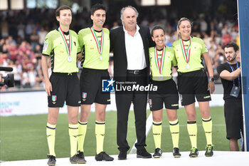 2023-06-04 - the awarding of the arbitral terna during the Italian Cup Final between AS Roma vs Juventus FC at Arechi Stadium - FINAL - JUVENTUS FC VS AS ROMA - WOMEN ITALIAN CUP - SOCCER