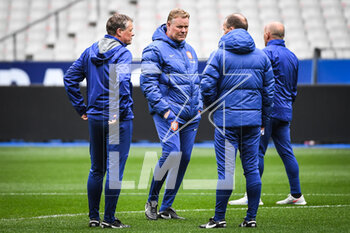 2023-03-23 - Erwin KOEMAN of Netherlands and Ronald KOEMAN of Netherlands during the training of the Netherlands team ahead of the UEFA Euro 2024, European Qualifiers football match between France and Netherlands, on March 23, 2023 at Stade de France in Saint-Denis near Paris, France - FOOTBALL - FRANCE V NETHERLANDS - TRAINING AND PRESS CONFERENCE - UEFA EUROPEAN - SOCCER
